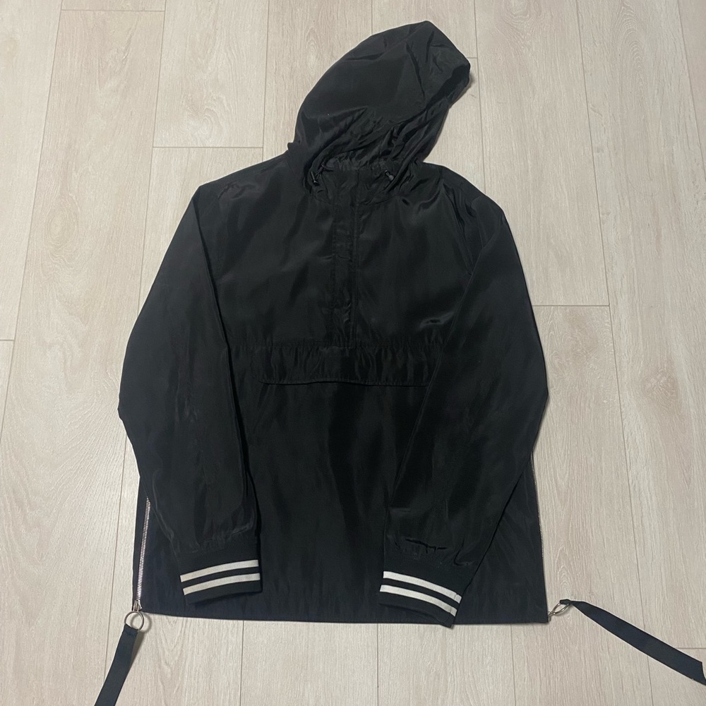 Forever 21 man windbreaker